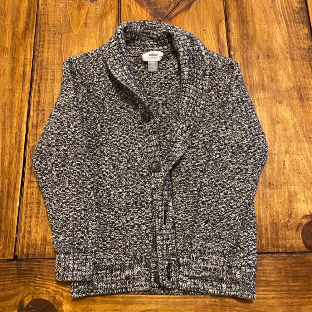 Old Navy Sweater